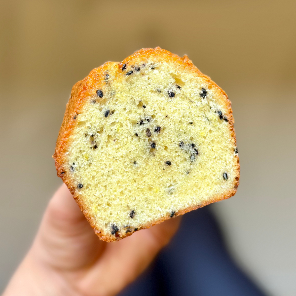 Le Cake Citron & Sésame noir